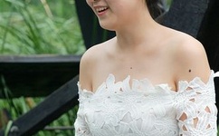 胸太大被男同桌吃好爽